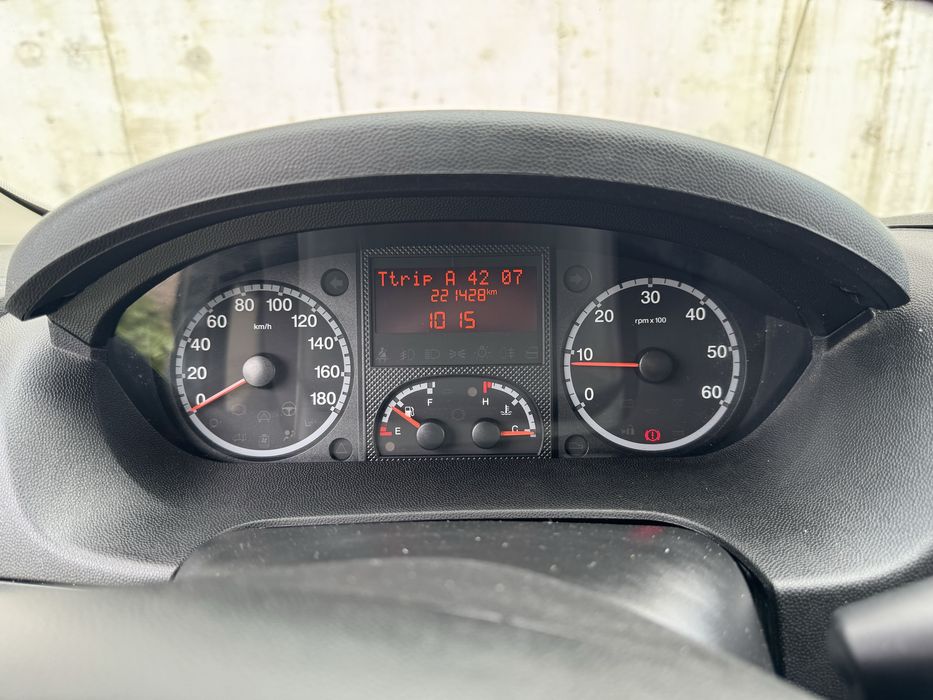 Peugeot Boxer 3.0 HDI/ IVECO / 177 hp