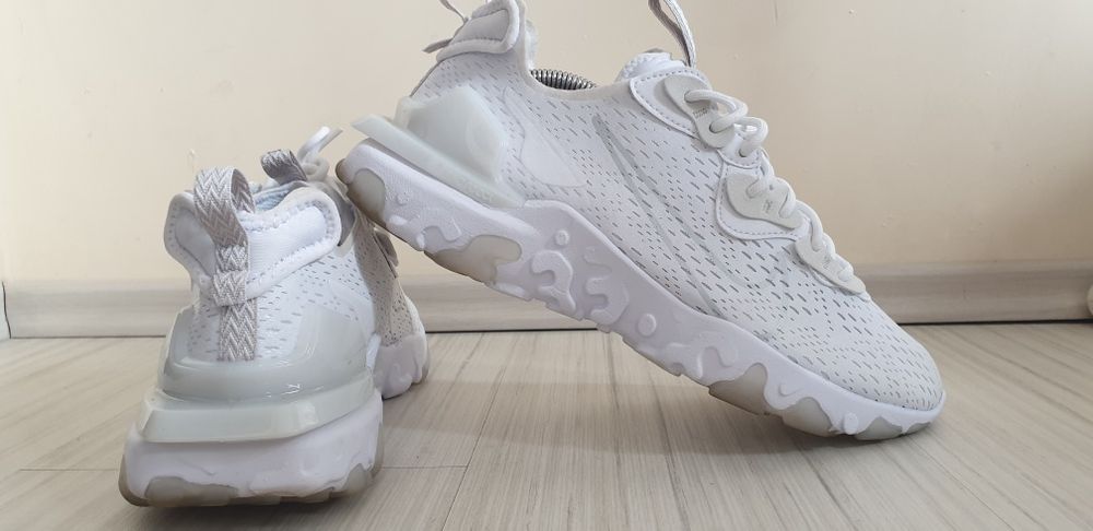 Nike React Vision UK 8 US 9 / 42.5/27см ОРИГИНАЛ! Мъжки Маратонки!