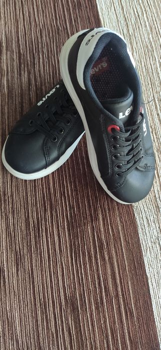 Детски маратонки Levi's