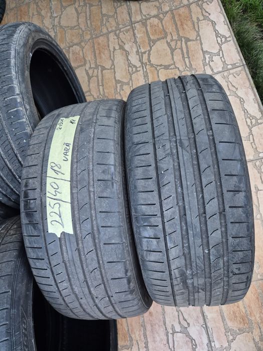 Vând cauciucuri 225/40/18 de vară seturi de câte 2buc imp Germania