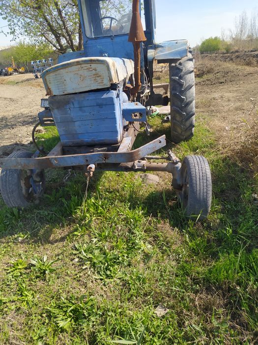 Трактор т 28 фрезаси билан сотилади.