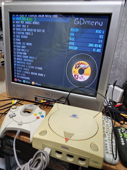 Sega Dreamcast + ( GDEMU )