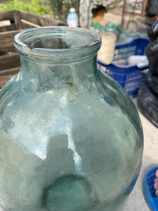 Продам банку 10 лт