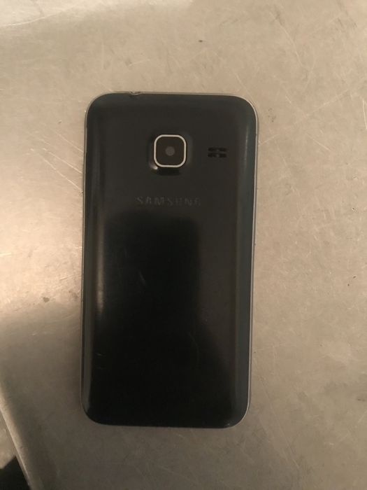 Samsung J1 mini.
