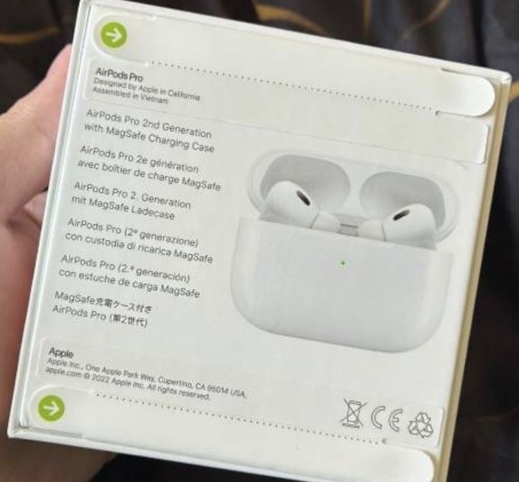 Apple AirPods 2nd generation with Wireless MagSafe Charging Case белы