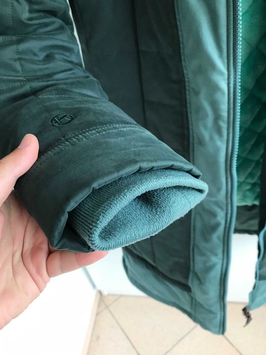 Geacă de iarnă lungă și foarte groasă pentru damă marca Kazane