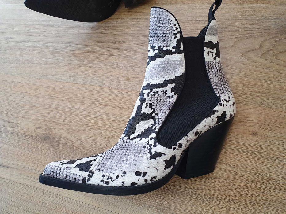 Zara Snake Cowboy Boots, боти, ботуши, 38 номер.