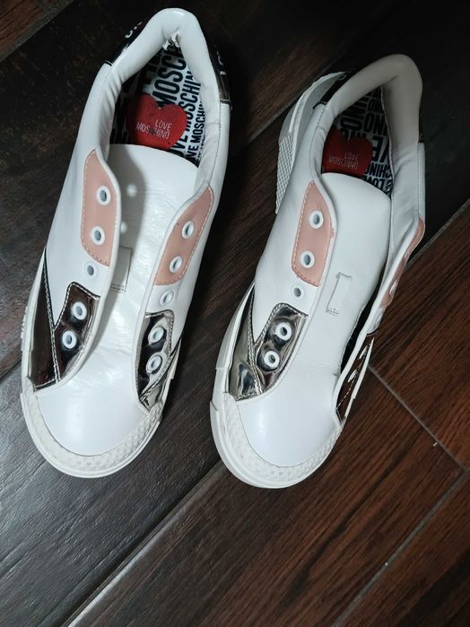 Дамски кецове/сникърси Moschino, 40 номер, оригинални