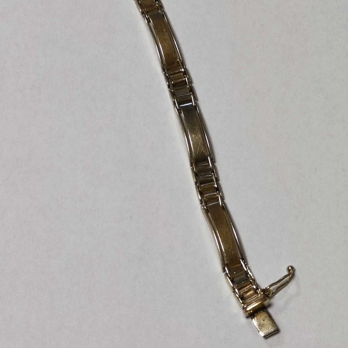 Златна гривна 17.8гр.18.5см.