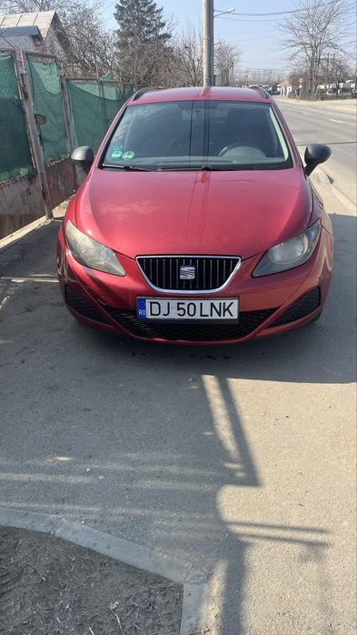 Inchiriez chirie inchirieri masina auto rent a car uz personal