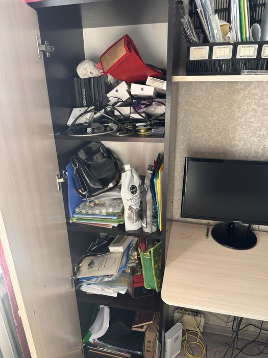 Продам компьютерный стол