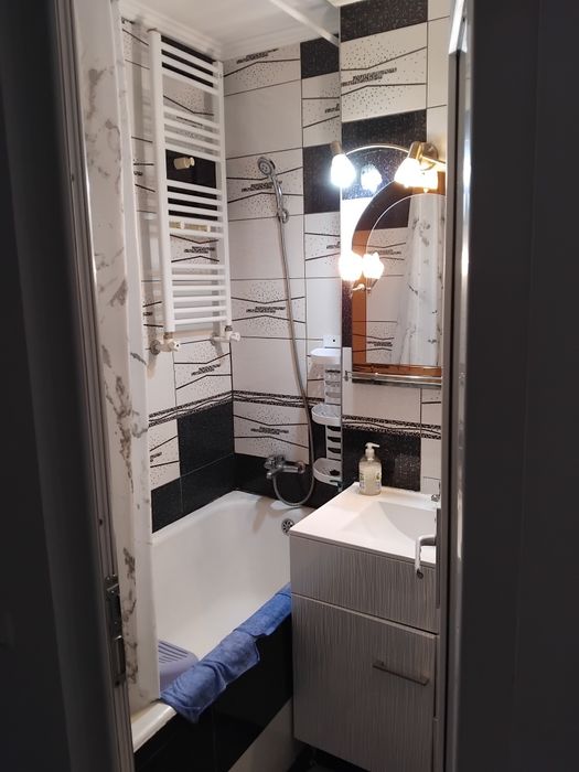 Vând apartament 2 camere