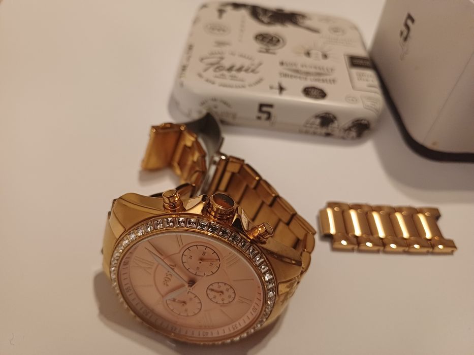 Ceas Dama Fossil Original BQ1774 Rose Gold / Daurat - Cronograf - Cutie