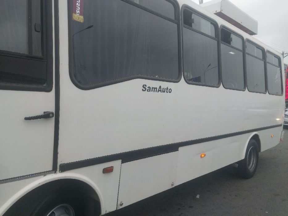 Автобус Исузу Isuzu