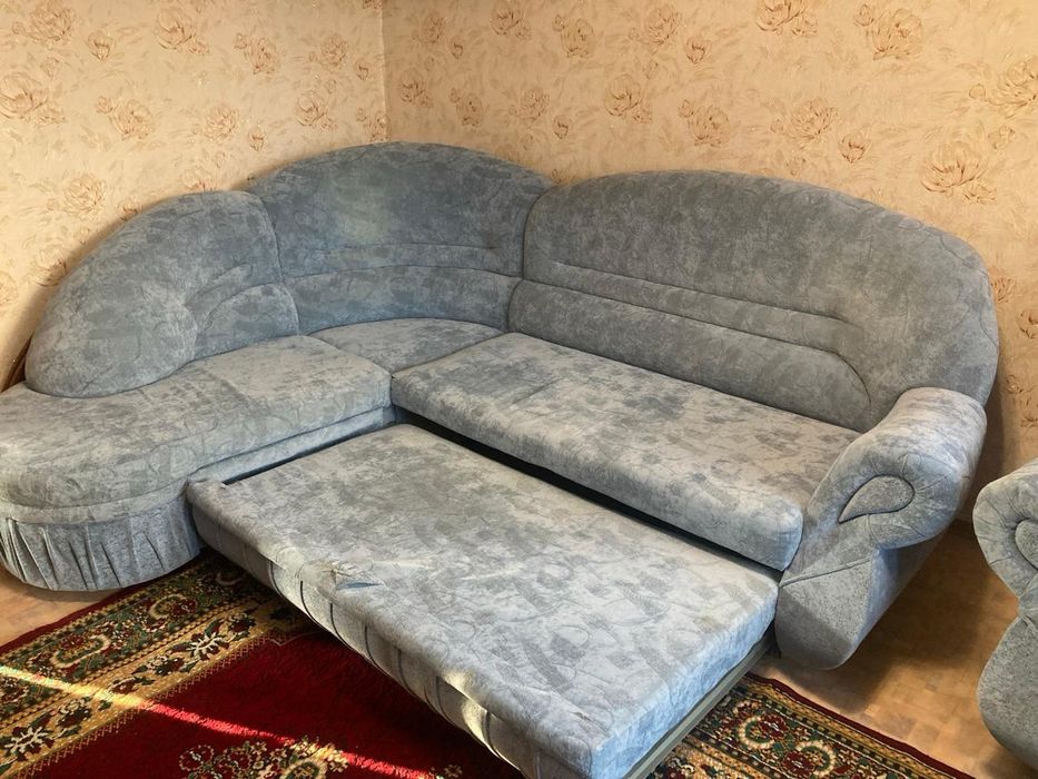 Продам диван в отличном состоянии