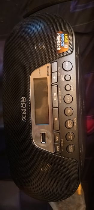 Radio Sony cu usb și baterii
