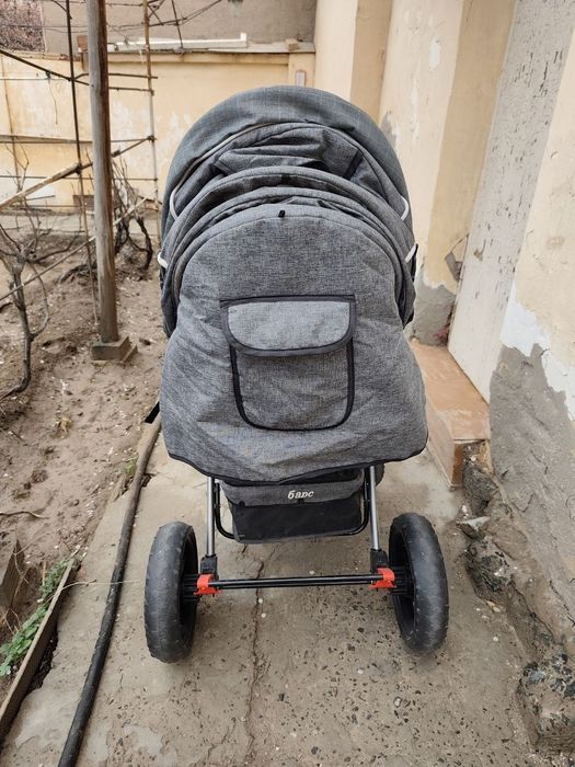 Детская коляска в отличном состоянии