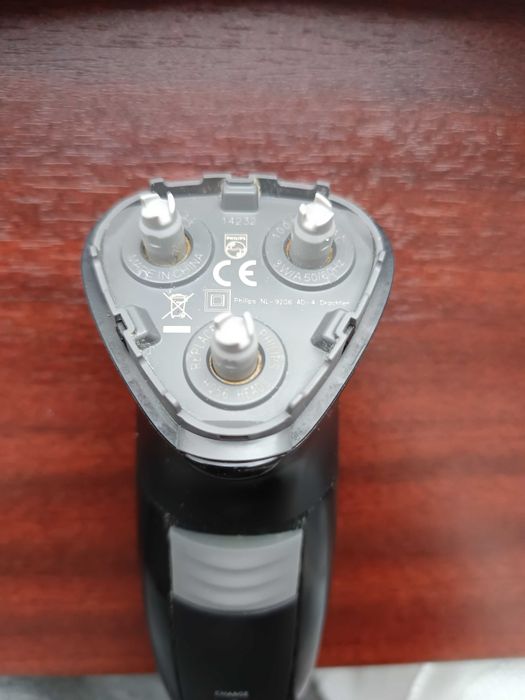 Aparat de ras Philips SHAVER