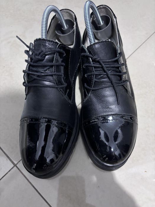 Pantofi dama din piele, marime 36