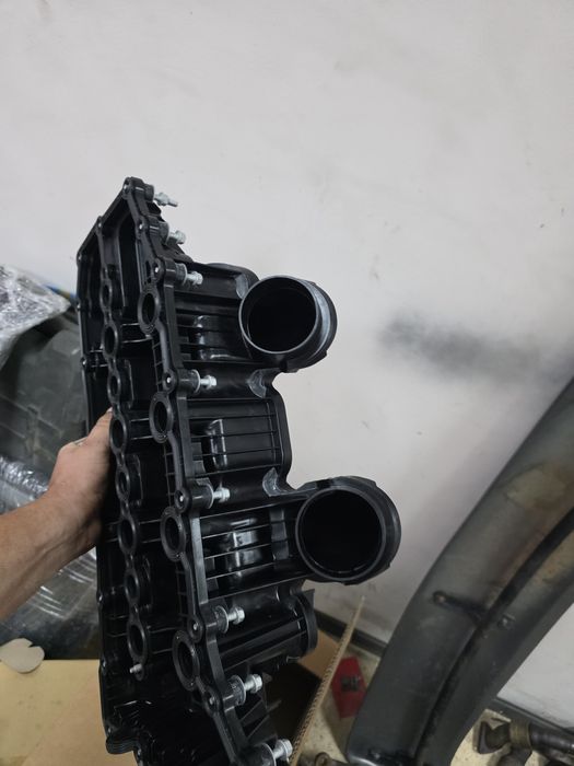Смукателни колектори за Range Rover 4.4 V8 2014-2022 година