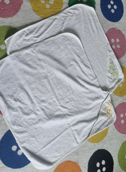 Бебешка хавлия с качулка-2бр. в комплект