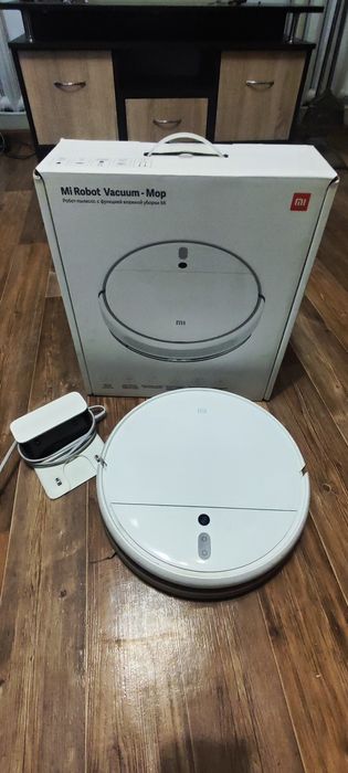 Робот пылесос Mi Robot Vacuum-Mop