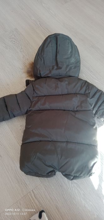 Продам детскую куртку на мальчика