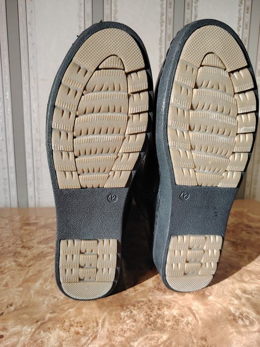 Продажа зимних женских сапог