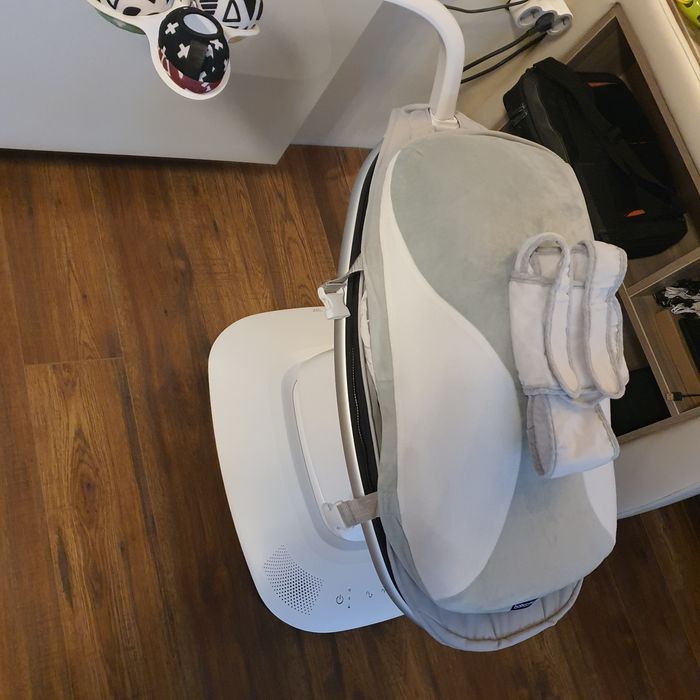 Електрическа бебешка люлка mamaRoo 5.0 + подарък подложка