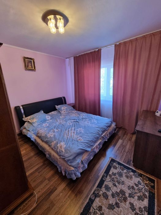 Inchirez apartament cu 2 camere