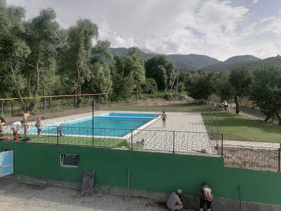 Коттедж посуточно, Дом с бассеном