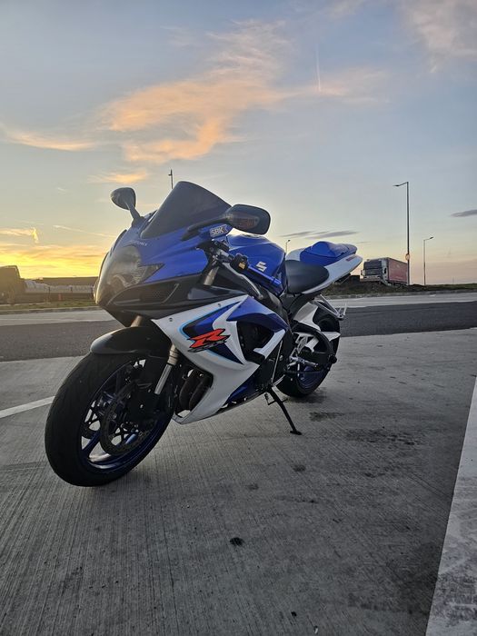 Suzuki GSXR K7  600