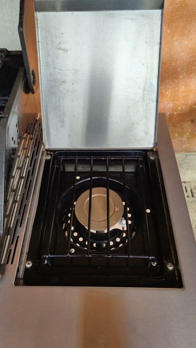 Газово барбекю Char-Broil Professional 4400S