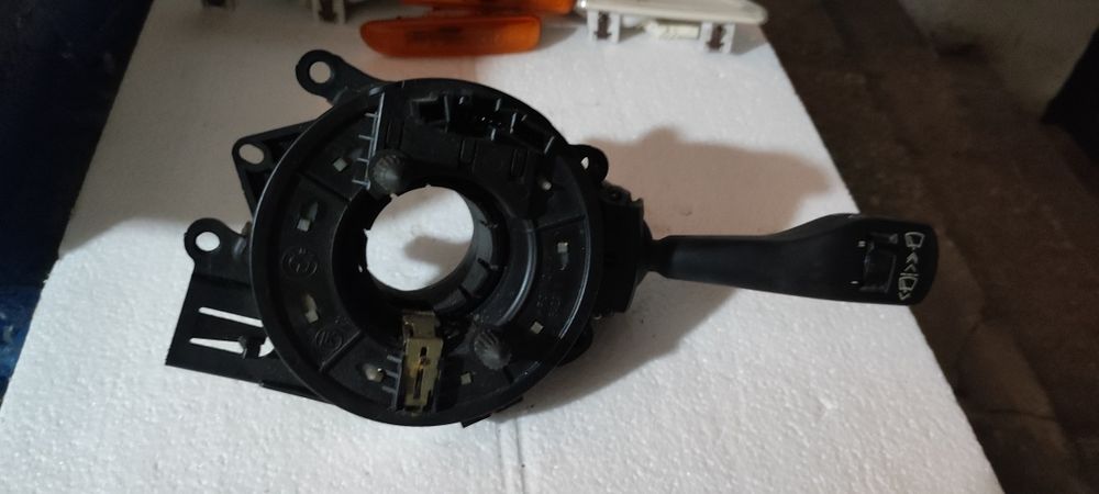 Spira volan,Airbag, Stop frana, semnalizari BMW seria 3 e46