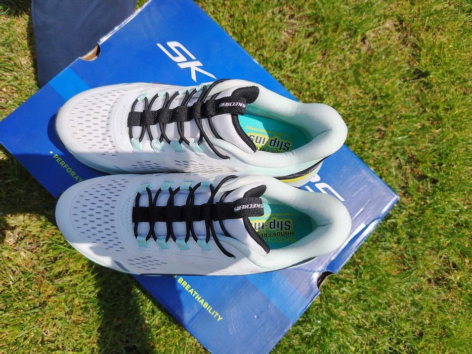 Маратонки Skechers