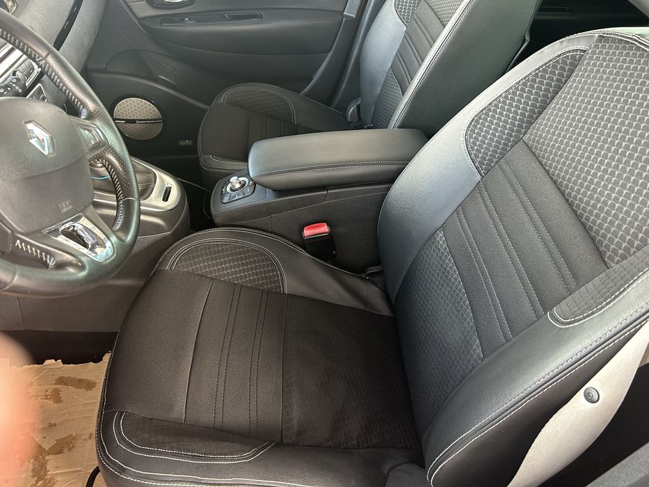 Renault grand scenic