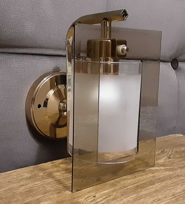 Продам Настенный Светильник (Бра)