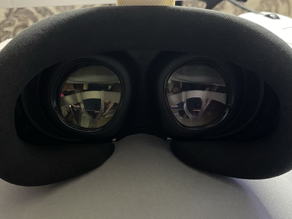 Meta quest 3 в идеальном состоянии