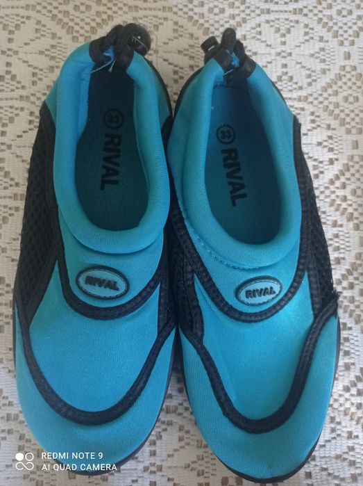 Обувки за плаж-нови!