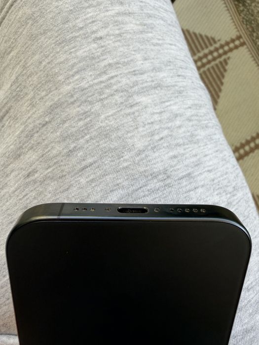 IPhone 15 pro 128gb Black Titanium