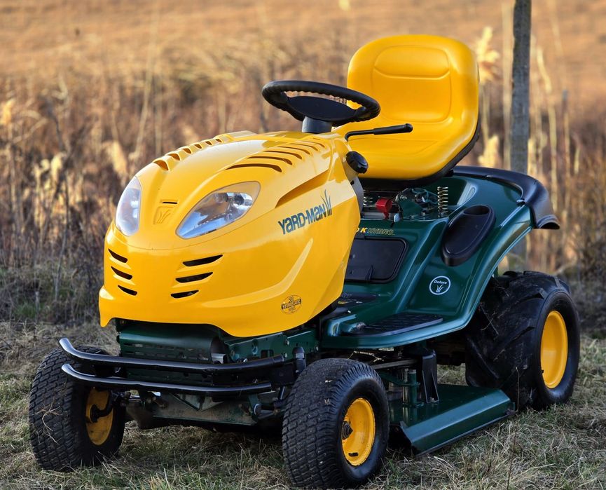 Tractoras gazon iarba Profesional vegetația inalta 22 cp Kawasaki !!