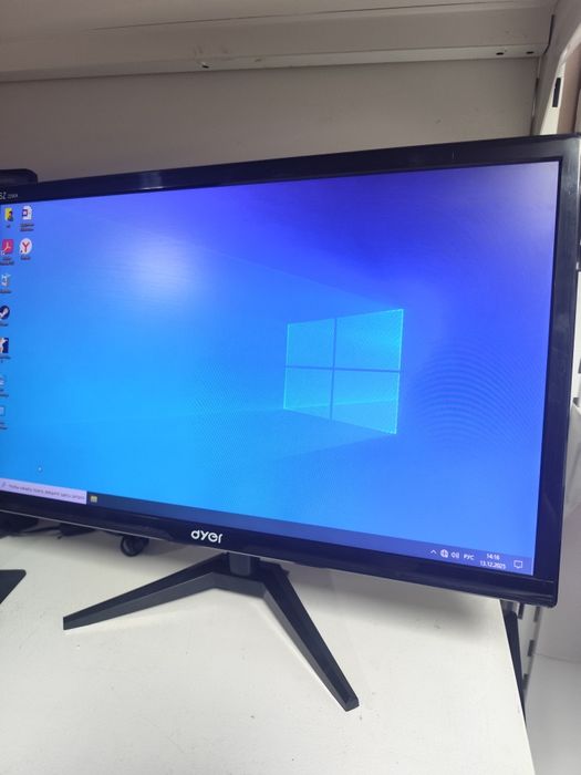 Монитор продается