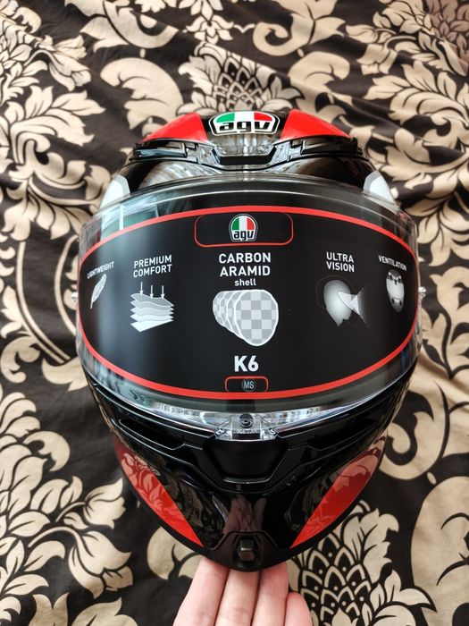 Каска за мотор AGV K6