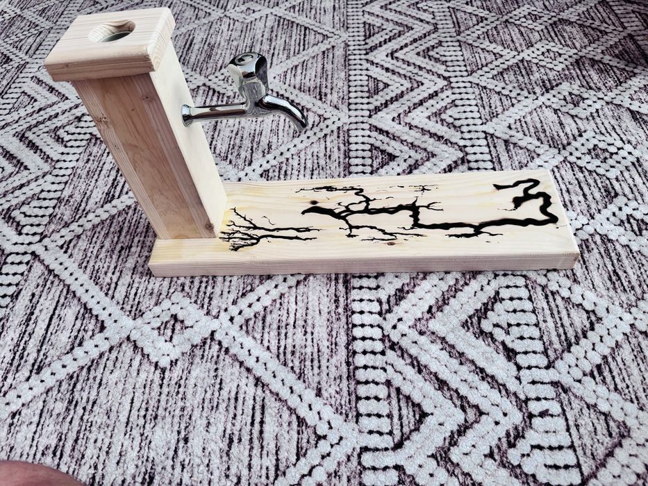 Диспенсър за алкохол