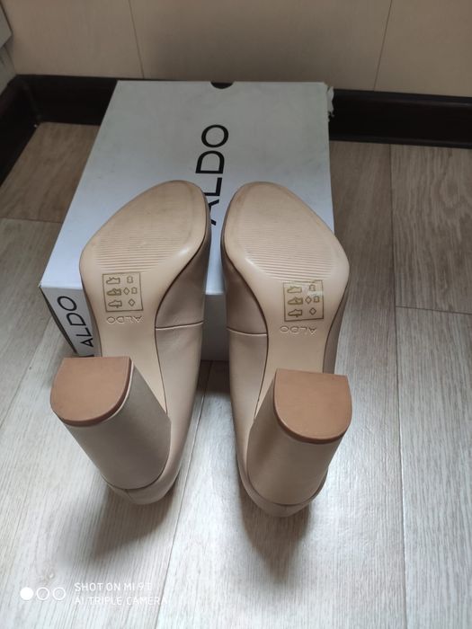 Продам туфли Aldo 38 размер