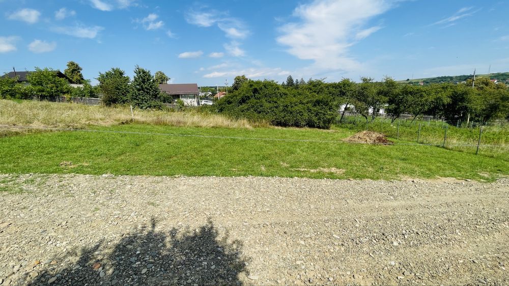 Vand teren 532 mp In Burdujeni - Sat