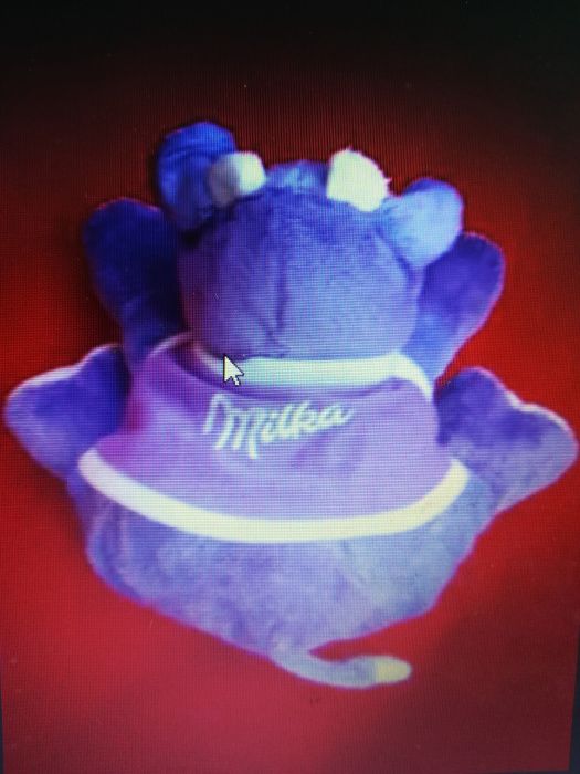 Продавам коледна топка Милка/Milka, играчки Фрида и Реси