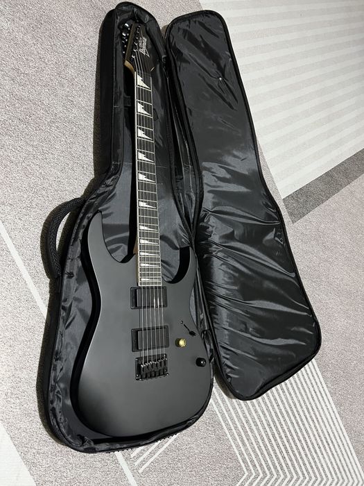 Электрогитара ibanez