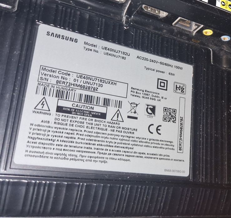 Телевизор samsung