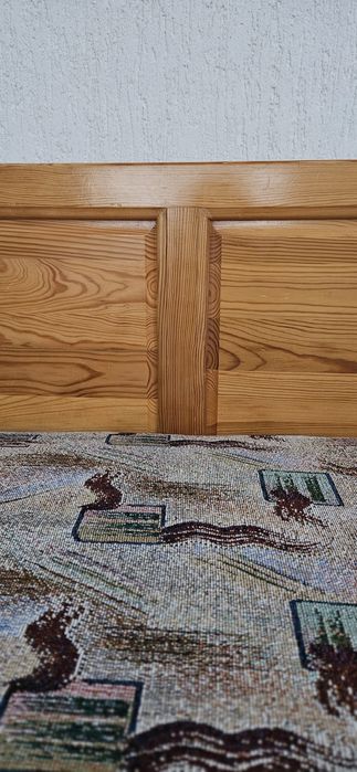 Ъглови легла от дърво